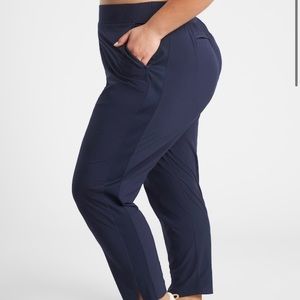 Athleta Brooklyn Ankle Pant Sz 22